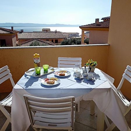 Tanca Della Torre Trilocale Vista Mare Apartment Isola Rossa Luaran gambar