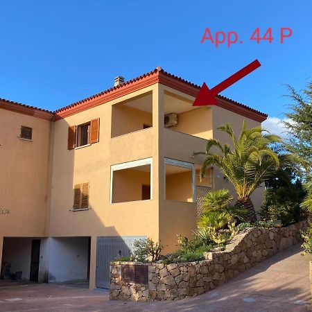 Tanca Della Torre Trilocale Vista Mare Apartment Isola Rossa Luaran gambar
