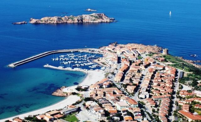 Tanca Della Torre Trilocale Vista Mare Apartment Isola Rossa Luaran gambar