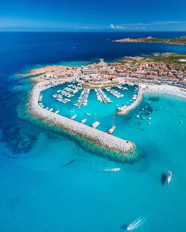 Tanca Della Torre Trilocale Vista Mare Apartment Isola Rossa Luaran gambar